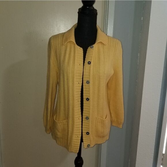 Vintage yellow cardigan crochet no tag - Picture 3 of 12